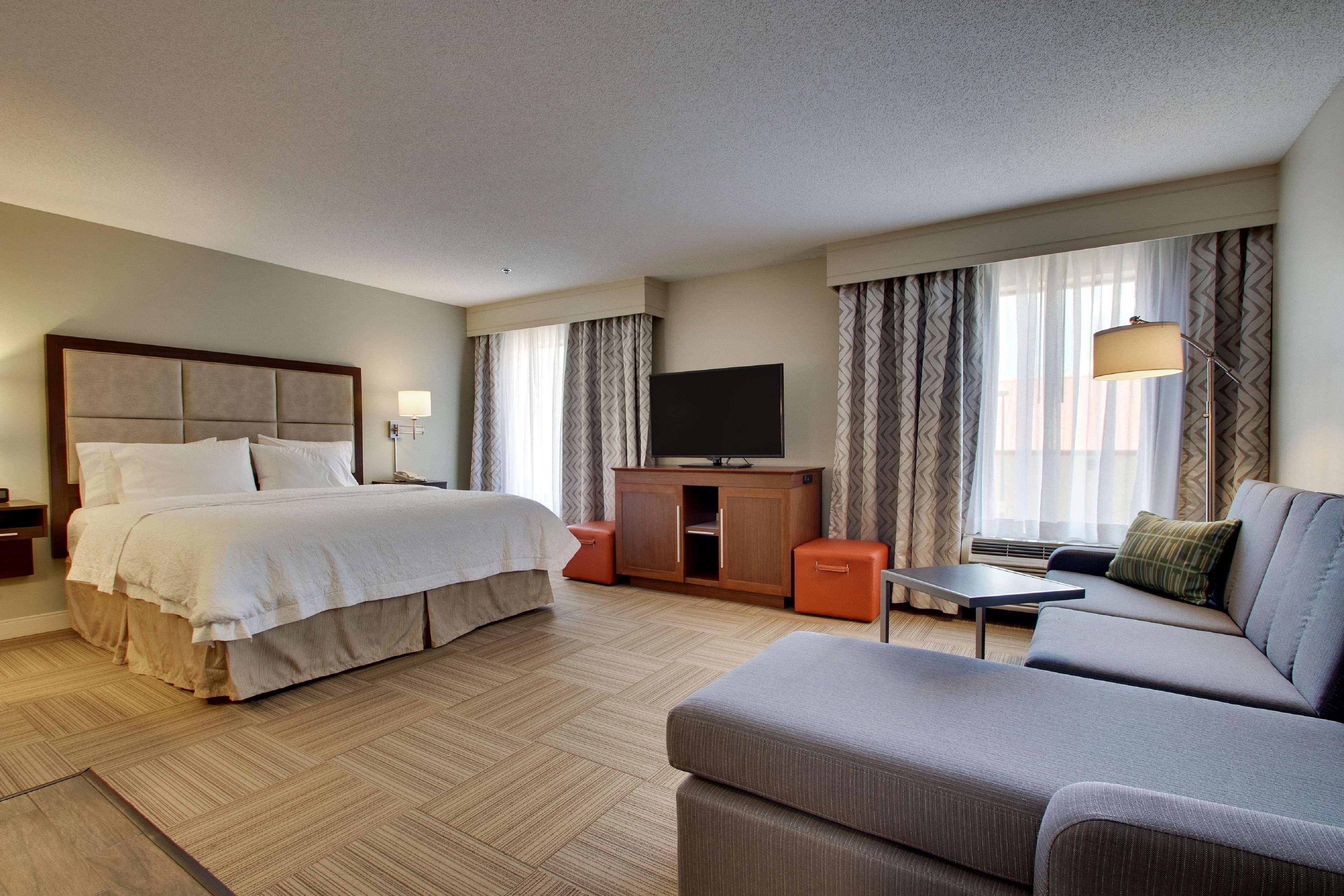 Hampton Inn Уорнер-Робинс Экстерьер фото